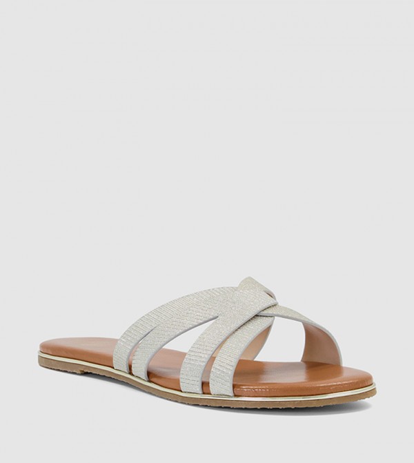 Open toe outlet flats