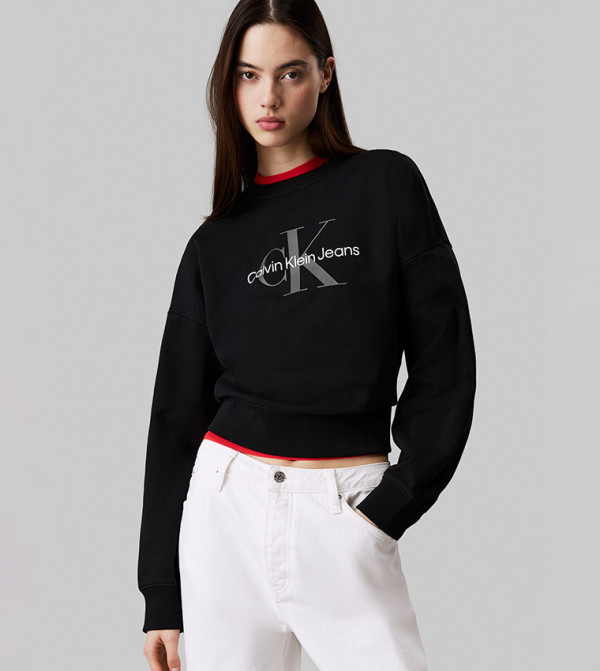 سويتشيرت بطبعة شعار ورقبة مستديرة