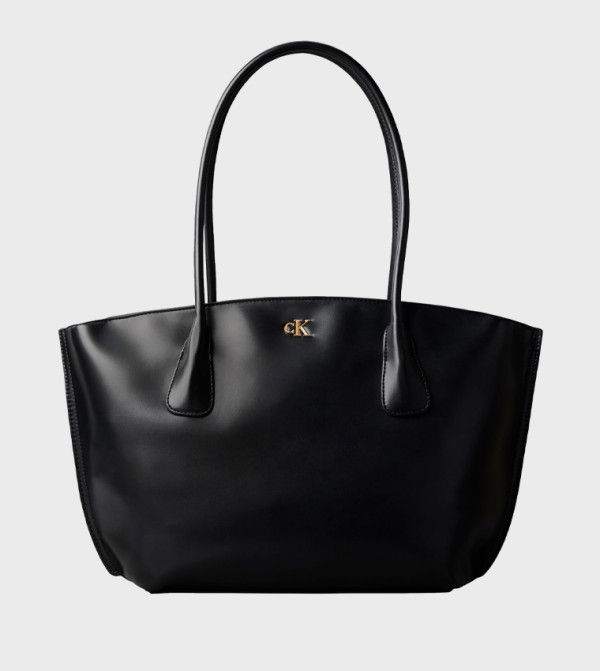 شنطة يد مبطنة