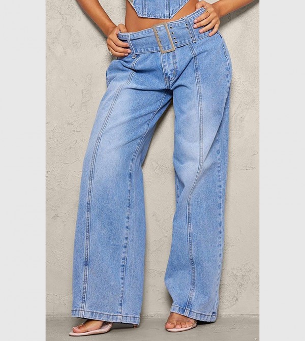 Petite Buckle Detail Straight Fit Jeans