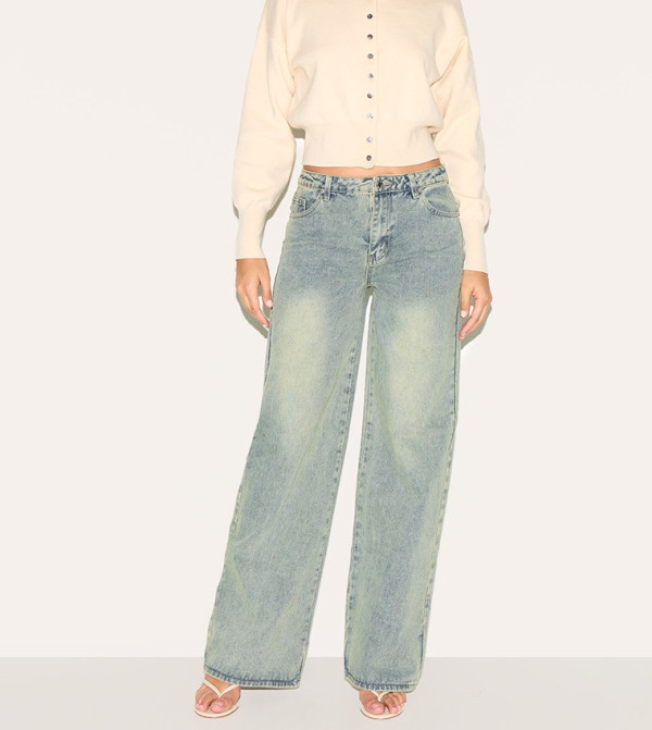 بنطال جينز واسع بخصر متوسط بطابع قديم للمقاسات الطويلة