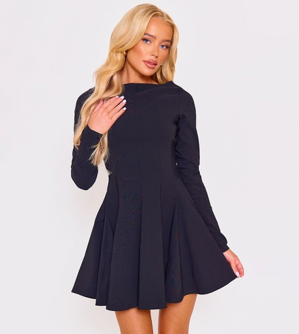 Stretch Boat Neck Long Sleeves Pleated Shift Mini Dress