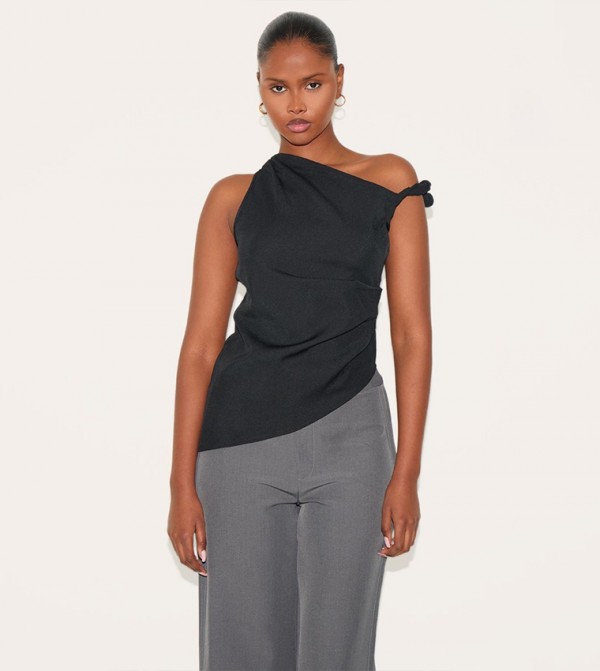 Asymmetric Hem Ruched Top