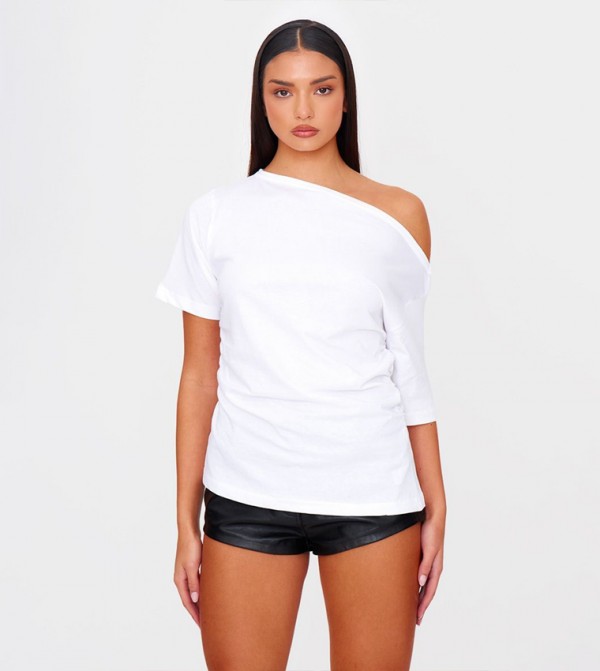Asymmetric Ruched Side Detail T-Shirt
