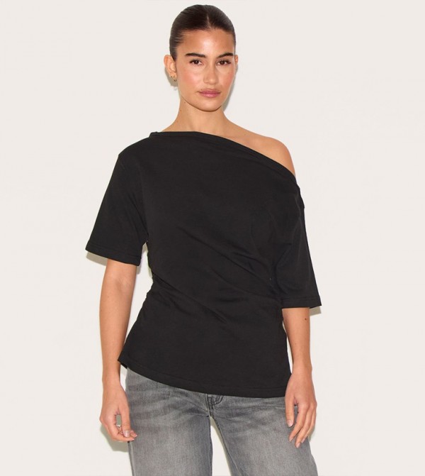 Asymmetric Ruched Side Detail T-Shirt
