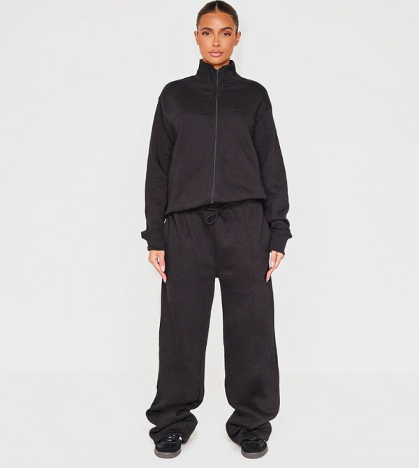 Seam Detail Straight Fit Sweatpants