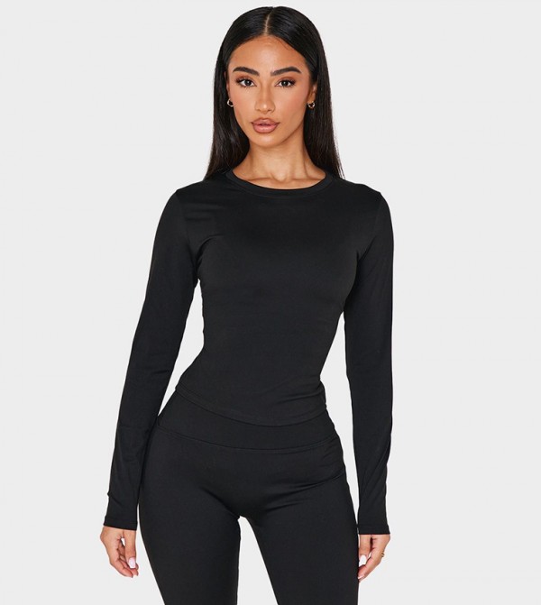 توب رياضي بكم طويل للمقاسات الصغيرة 