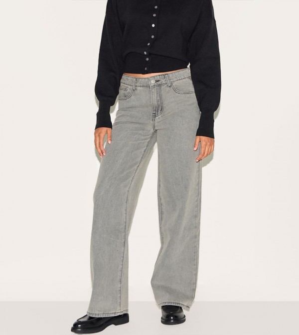 Washed Mid Rise Straight Fit Jeans
