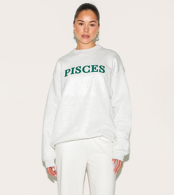 سويتشيرت واسع بطبعة Pisces