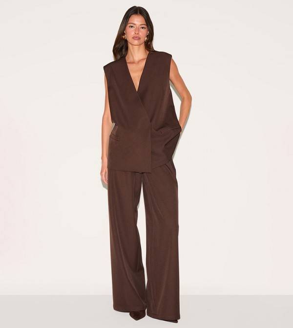 Woven Pleated Mid Rise Wide Leg Trousers