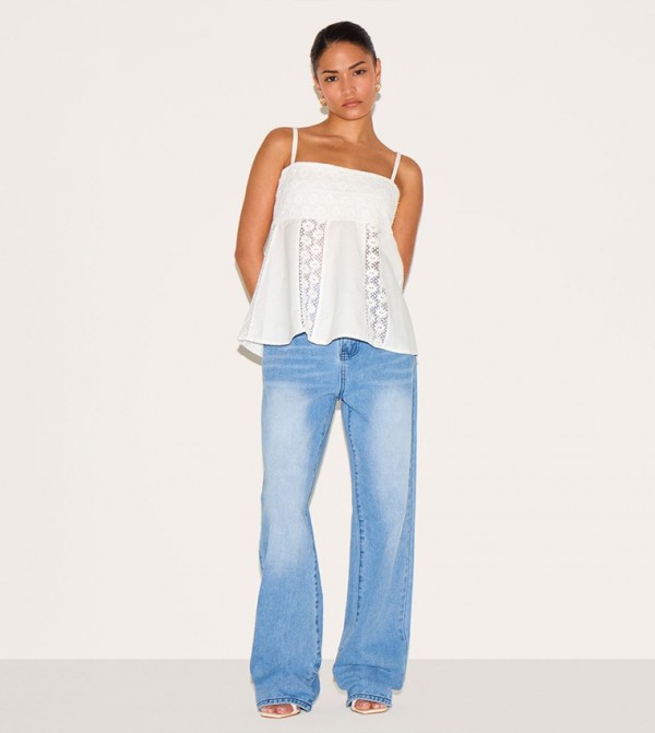 Petite Mid Rise Invisible Waistband Wide Leg Jeans