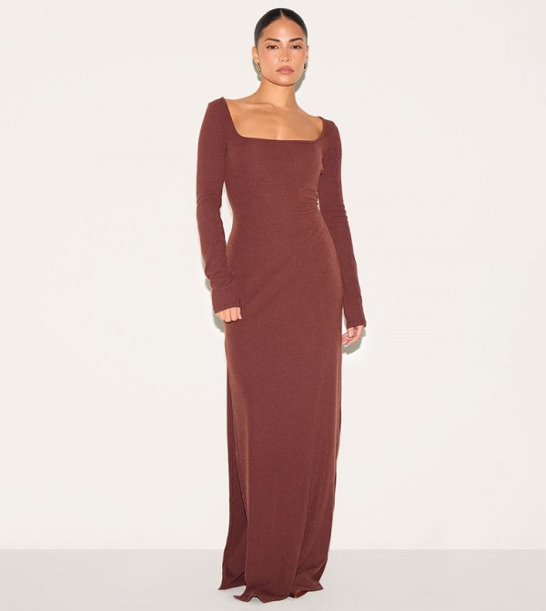 Petite Ribbed Long Sleeve Maxi Dress