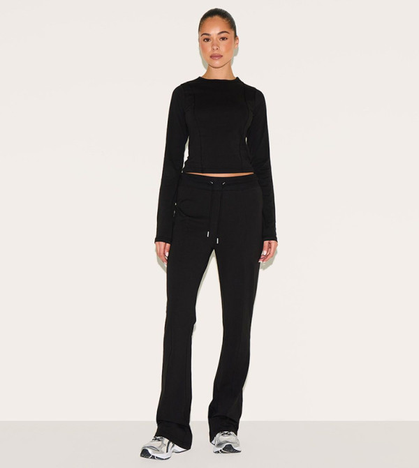 Seam Detail Mid Rise Skinny Flared Jeans