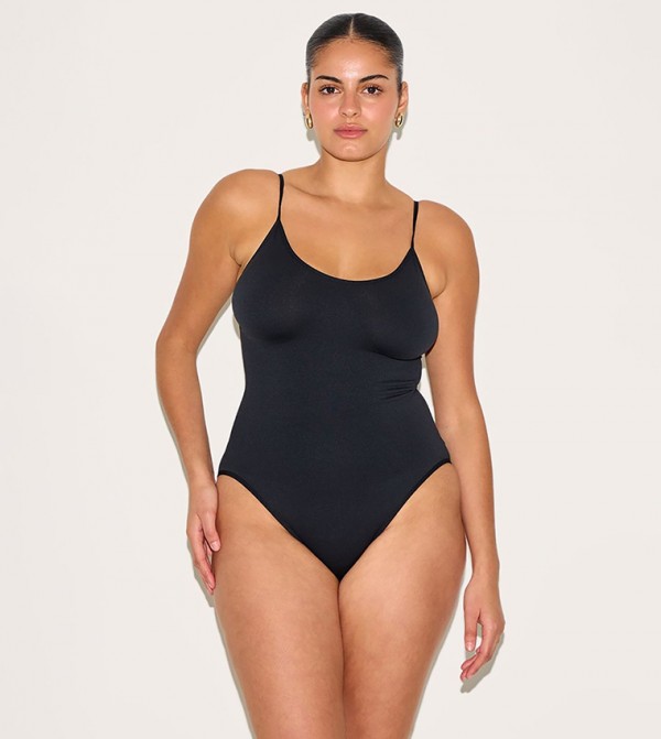 Seam Cupped Detail Bodysuit Top