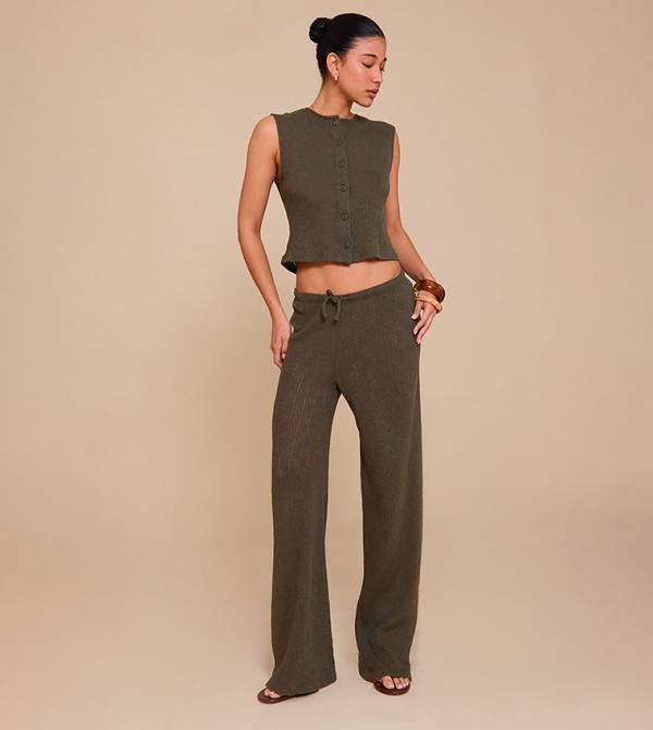 Mid Rise Textured Wide Leg Trousers