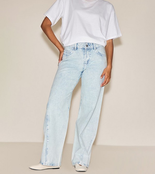 Washed Seam Detail Relaxed Fit Jeans