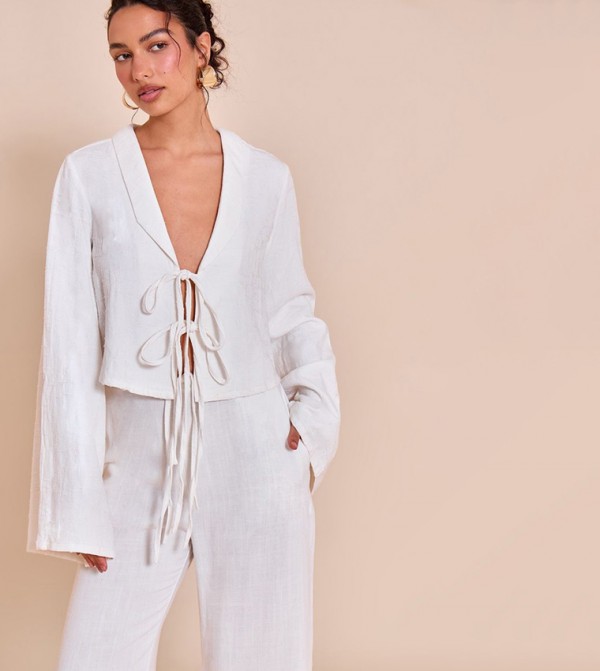Textured Lightweight Woven Tie Front Shirt