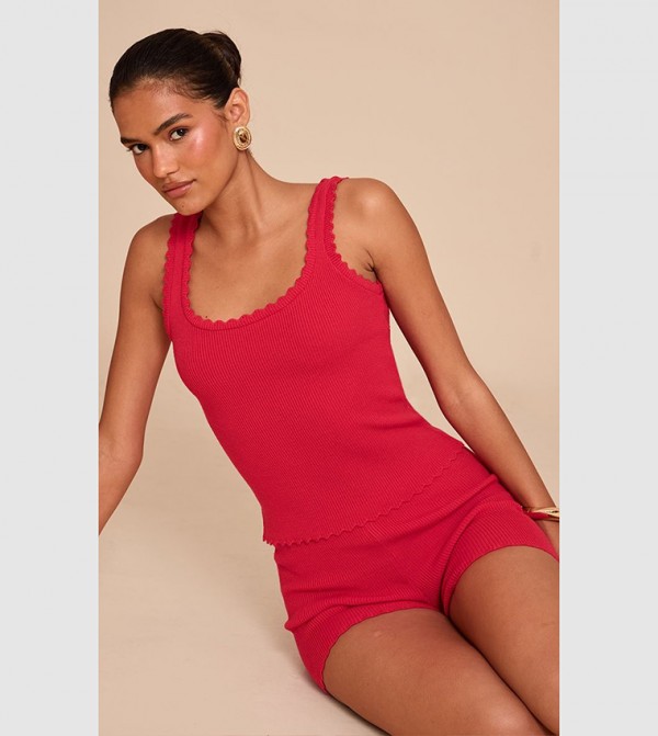 Knitted Scallop Edge Scoop Neck Tank Top