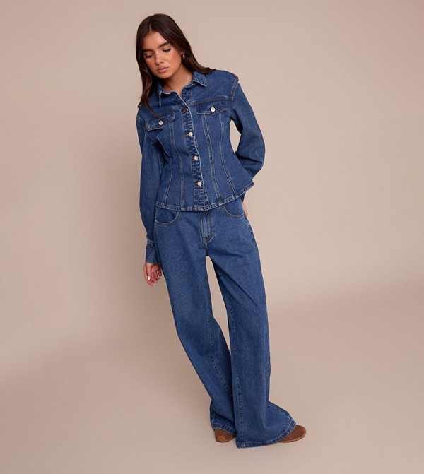 Mid Rise Wide Leg Jeans