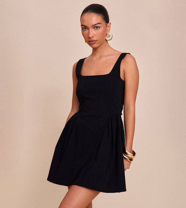 Stretch Scoop Neck Shift Mini Dress