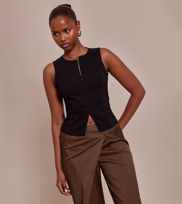 トップス BLACK BRICK Hybrid Merino Sleeveless Sleeveless top with openwork detail, black | Marella