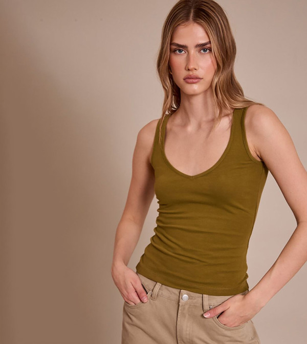 Solid Soft Sleeveless Top