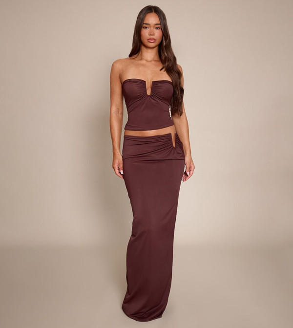 تنورة ماكسي مزمومة