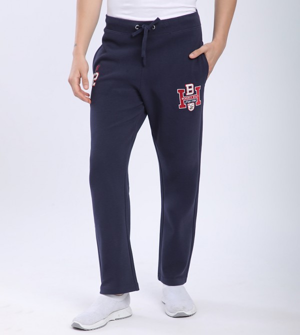 بنطال رياضي برباط 