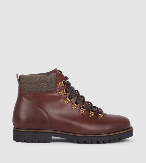 Buy Mantaray Leon Leather Hiking Boots In Brown | 6thStreet Kuwait
