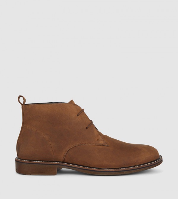 mantaray chukka boots