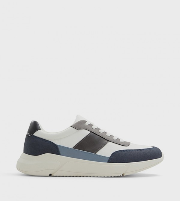 MIZUMI Lace-Up Sneakers
