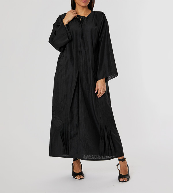 عباية بأكمام طويلة 