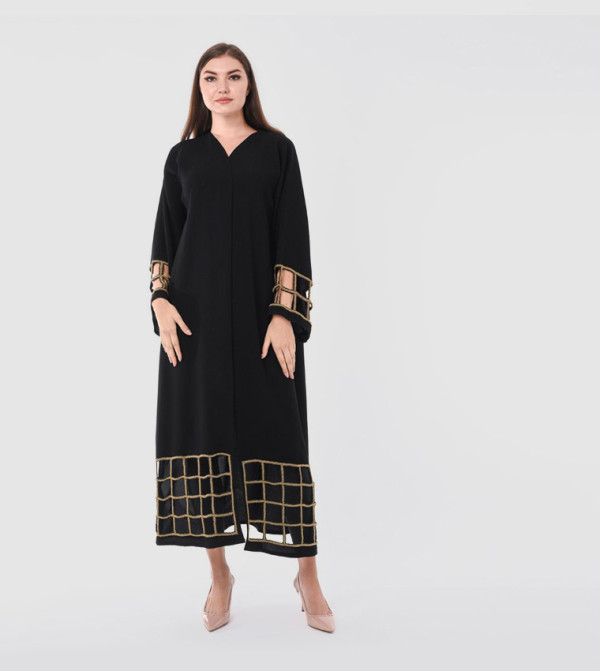 عباية مطرزة يدويا بالليزر