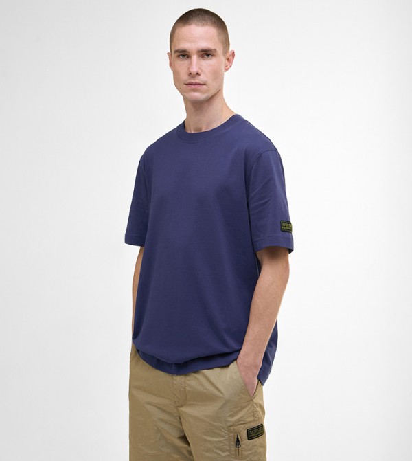 OUTLINE Logo Badge Crew Neck T-Shirt