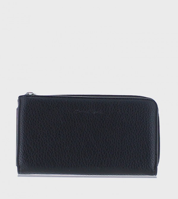Textured Zippered Long Wallet