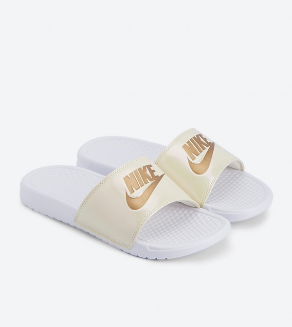 Nike benassi white gold online