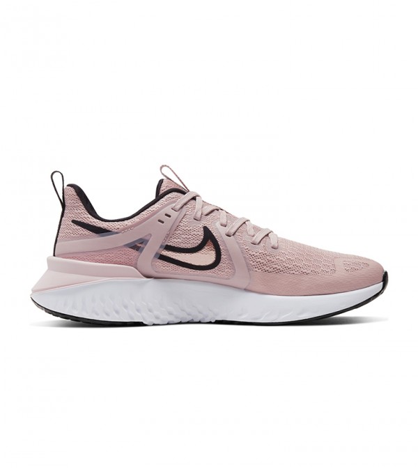 Nike legend react uae best sale