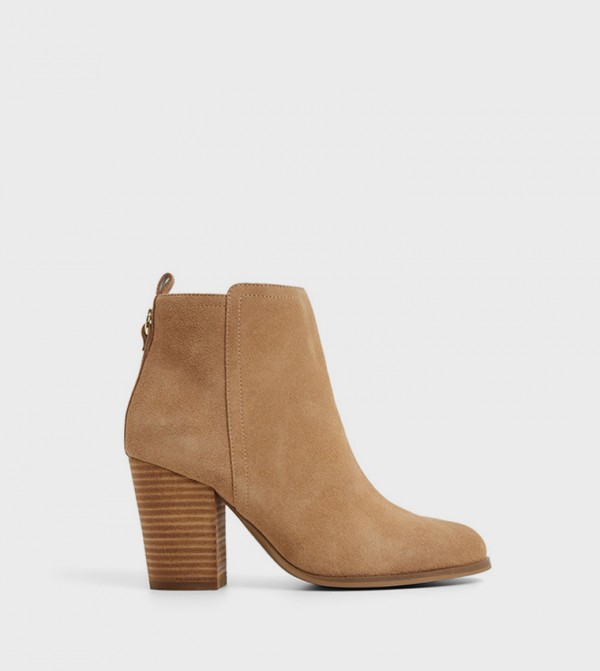 NOEMIA Textured Heeled Ankle Boots