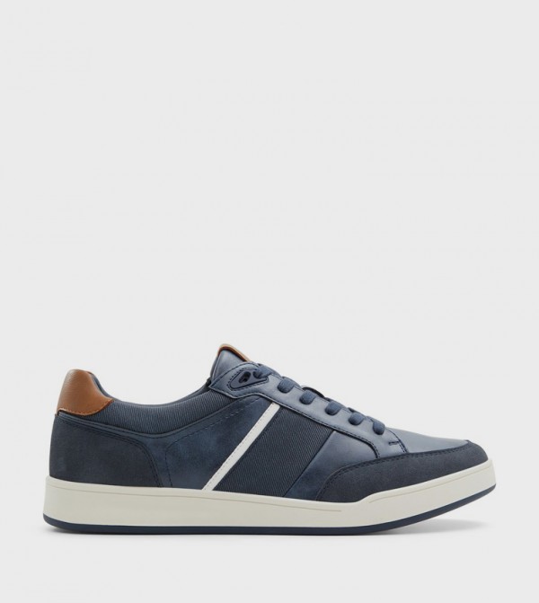 PALISADE Round Toe Lace-Up Sneakers