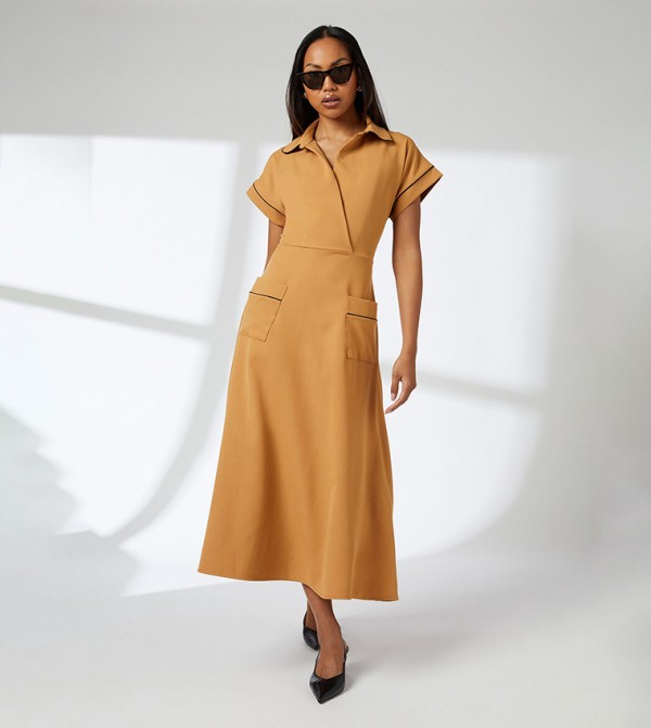 Piped Detail Short Sleeves Midi Dress