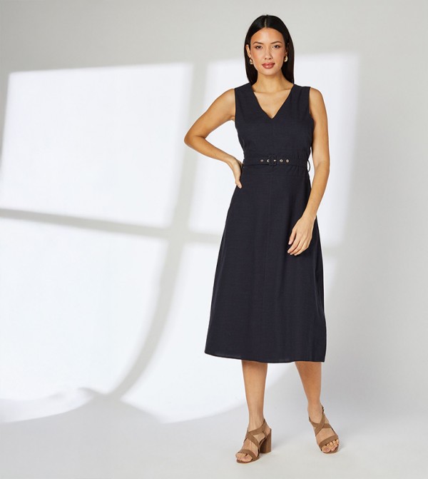 Belt Detail V-Neck Midi Dress