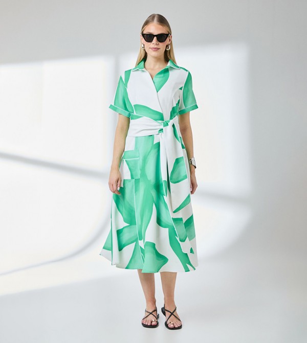 Printed Tie Waist Collared Crepe Midi Dress