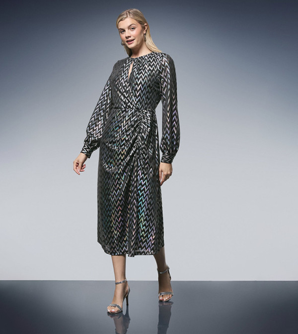 Keyhole Detail Ruched Front Metallic Detail Jersey Midi Dress