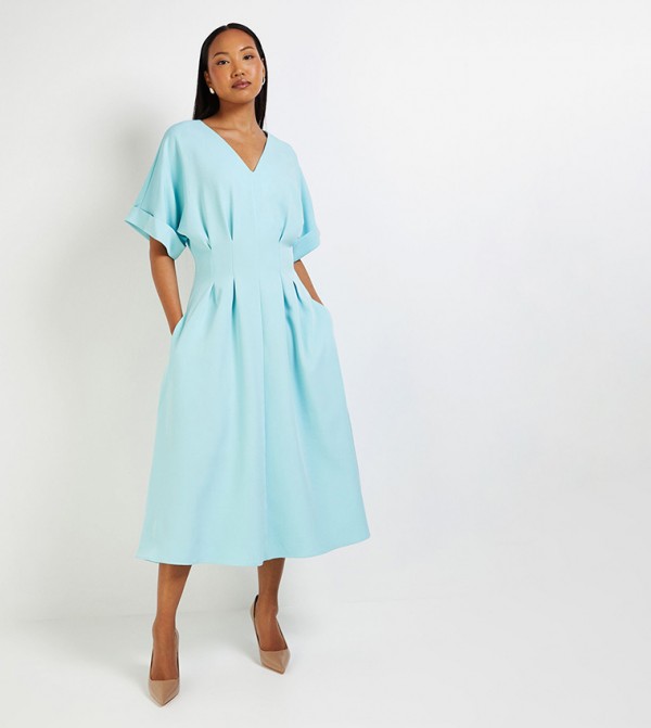 Pleated Waist Relaxed Cuff Crepe Midi Dress
