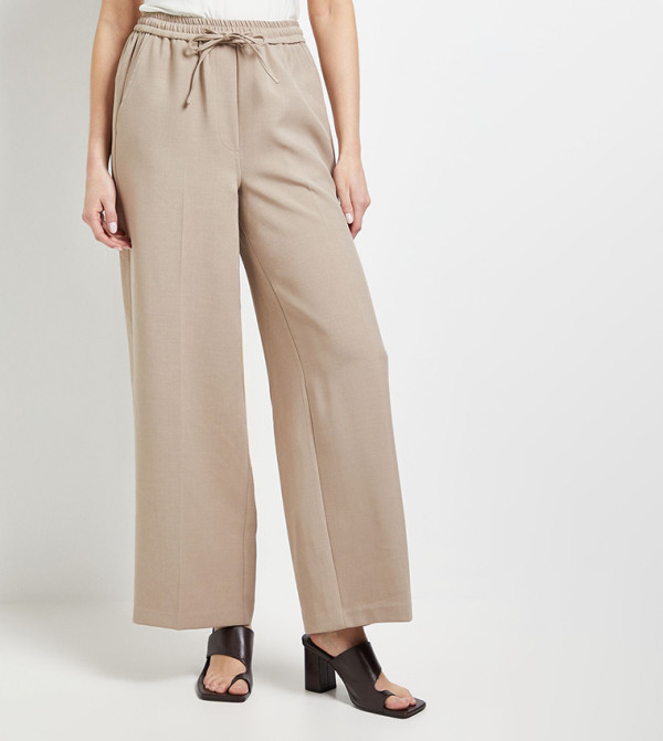 بنطلون بخصر مرن 