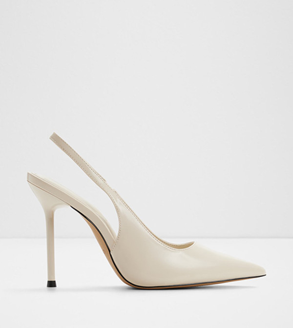 حذاء كعب بحزام كاحل ومقدمة مدببة 