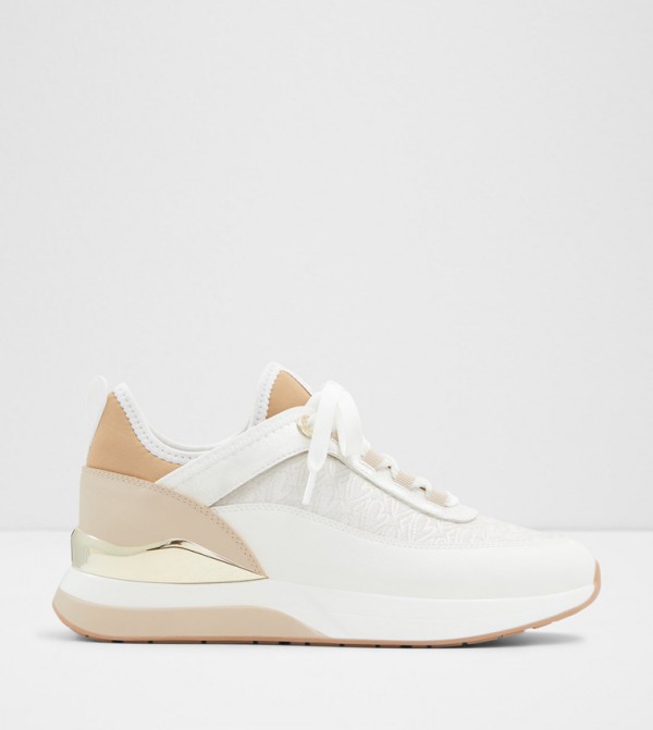 QUILTYN Lace Up Sneakers