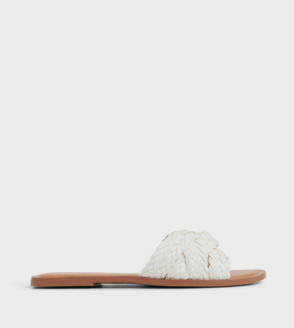 RAVELLE Braided Flat Sandals