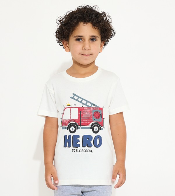 Graphic Printed Short Sleeves T-Shirt