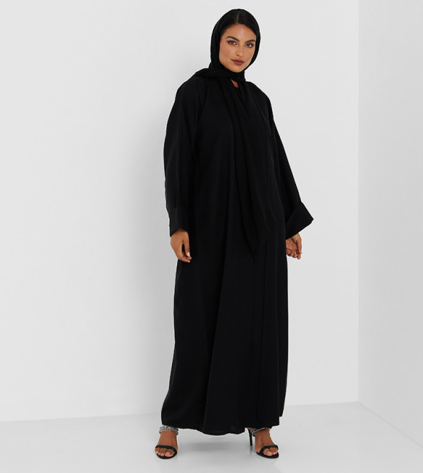 Black Color Abaya With Folding Style At Sleeves And At Colar